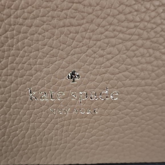 Kate Spade NY NWT "Hayes" Leather Tote - Picture 2 of 8